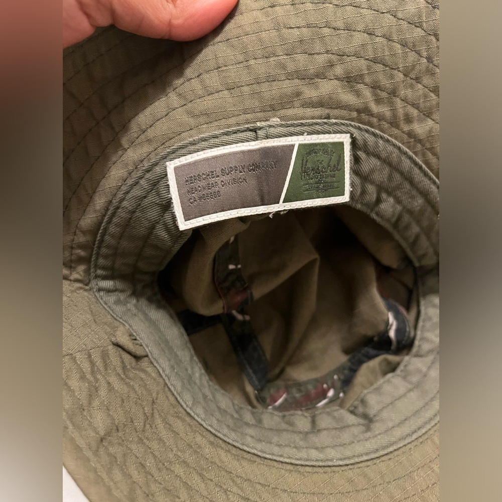 Hershel Green unisex Bucket Hat